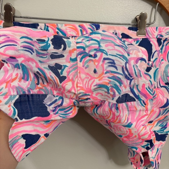 Lilly Pulitzer scalloped Shorts blue pink size 12 - Picture 6 of 8
